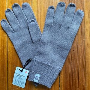 NWT Lululemon Tech Gloves